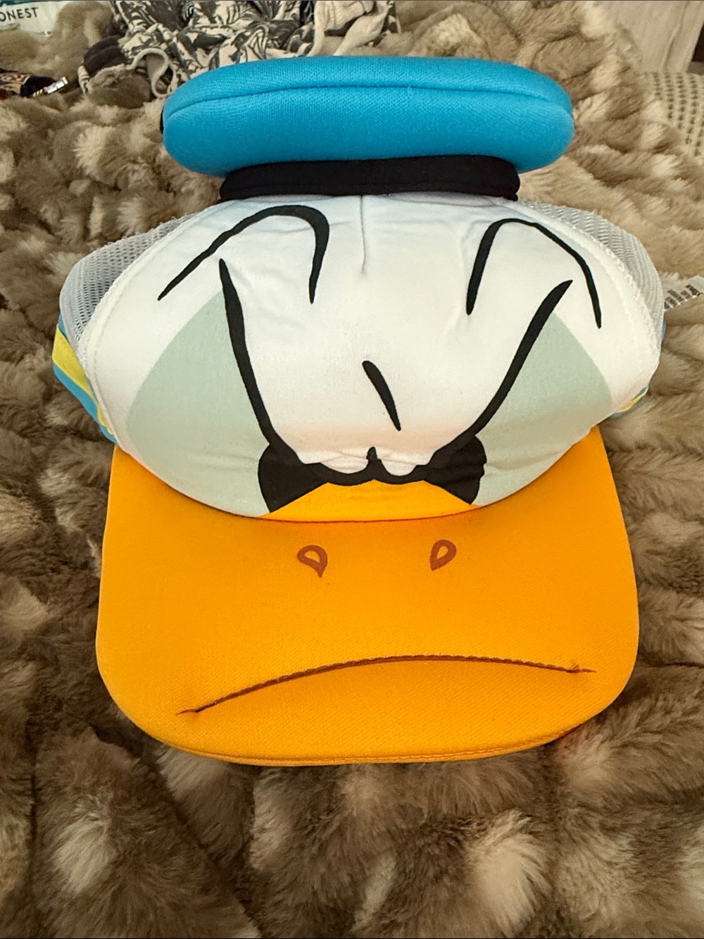Disney Donald Duck Yellow Blue Mesh Trucker Hat